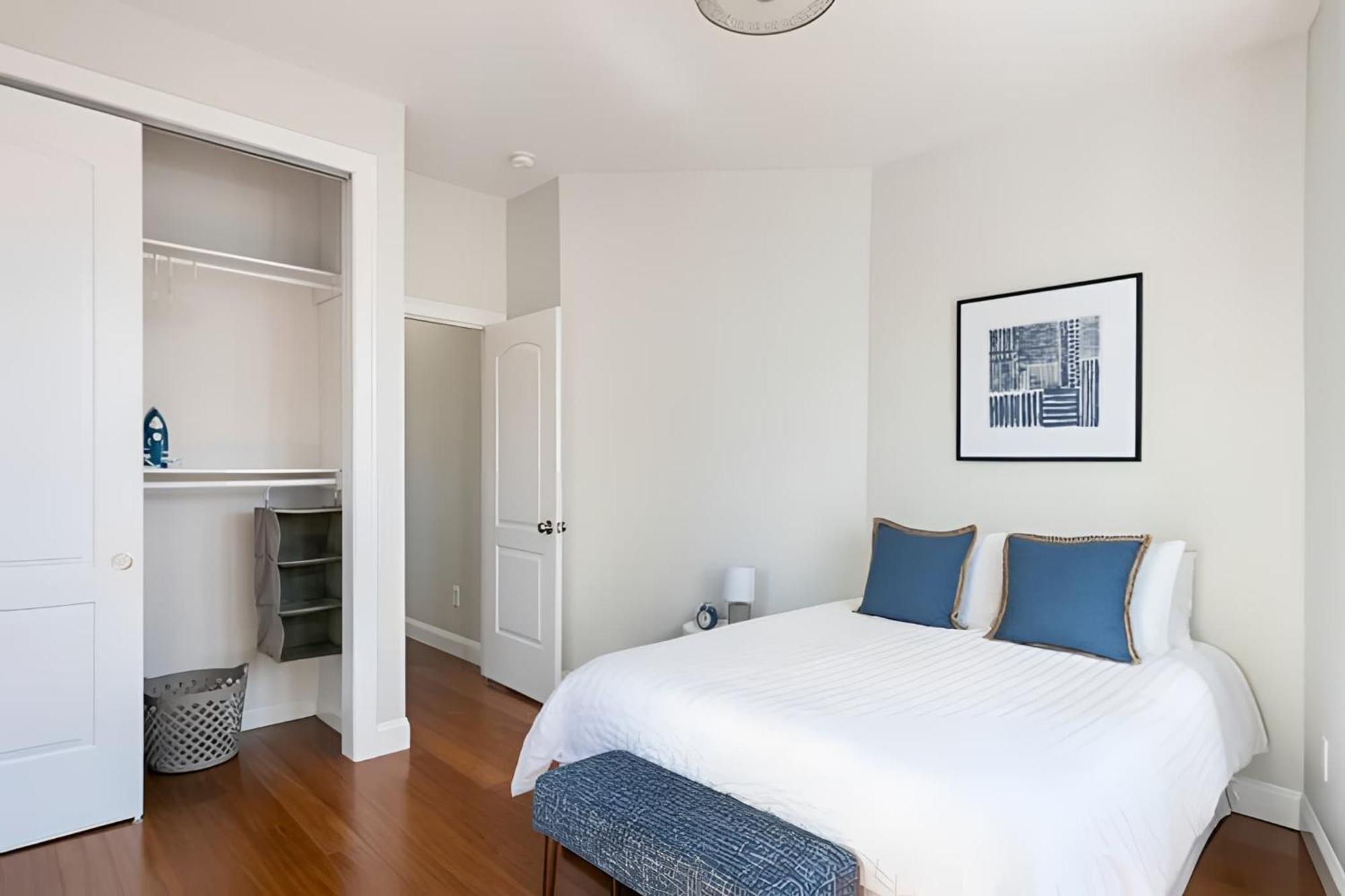 Jennifer's Walkable Private Getaway With Relaxing Deck Appartamento Providence